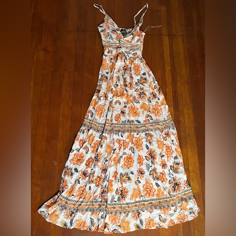 NWT Angie maxi dress, size S